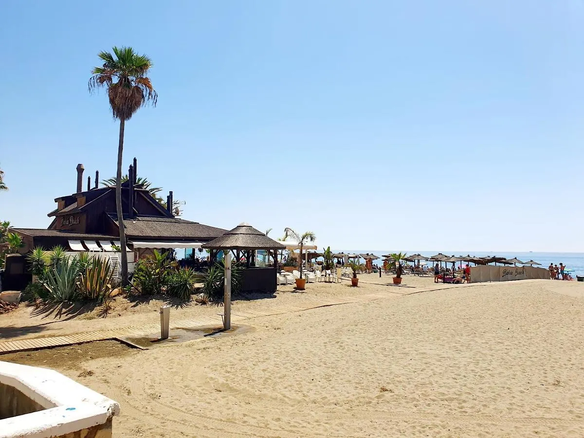 Estepona Vistamar 3 Bedrooms Daire