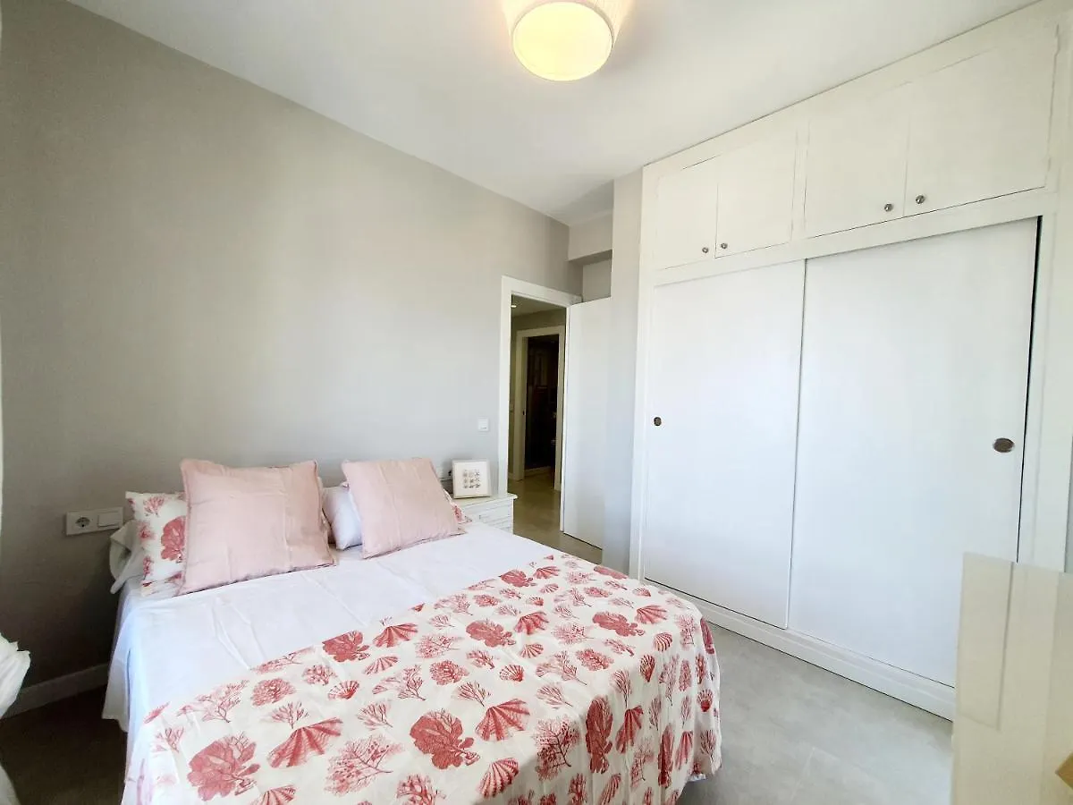 Estepona Vistamar 3 Bedrooms 0*,  İspanya